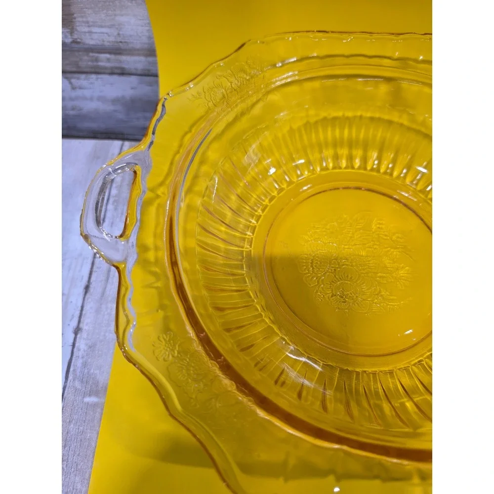 Vintage‎ Amber Depression Glass Floral Etched Ribbed Serving Bowl with Handles
